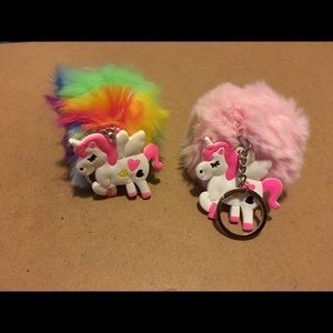Fuzzy unicorn keychain